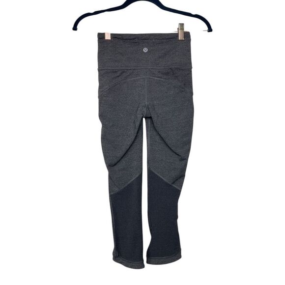 Lululemon Hit It Crop 21" - Picture 7 of 8